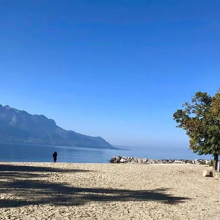 Du Lac *